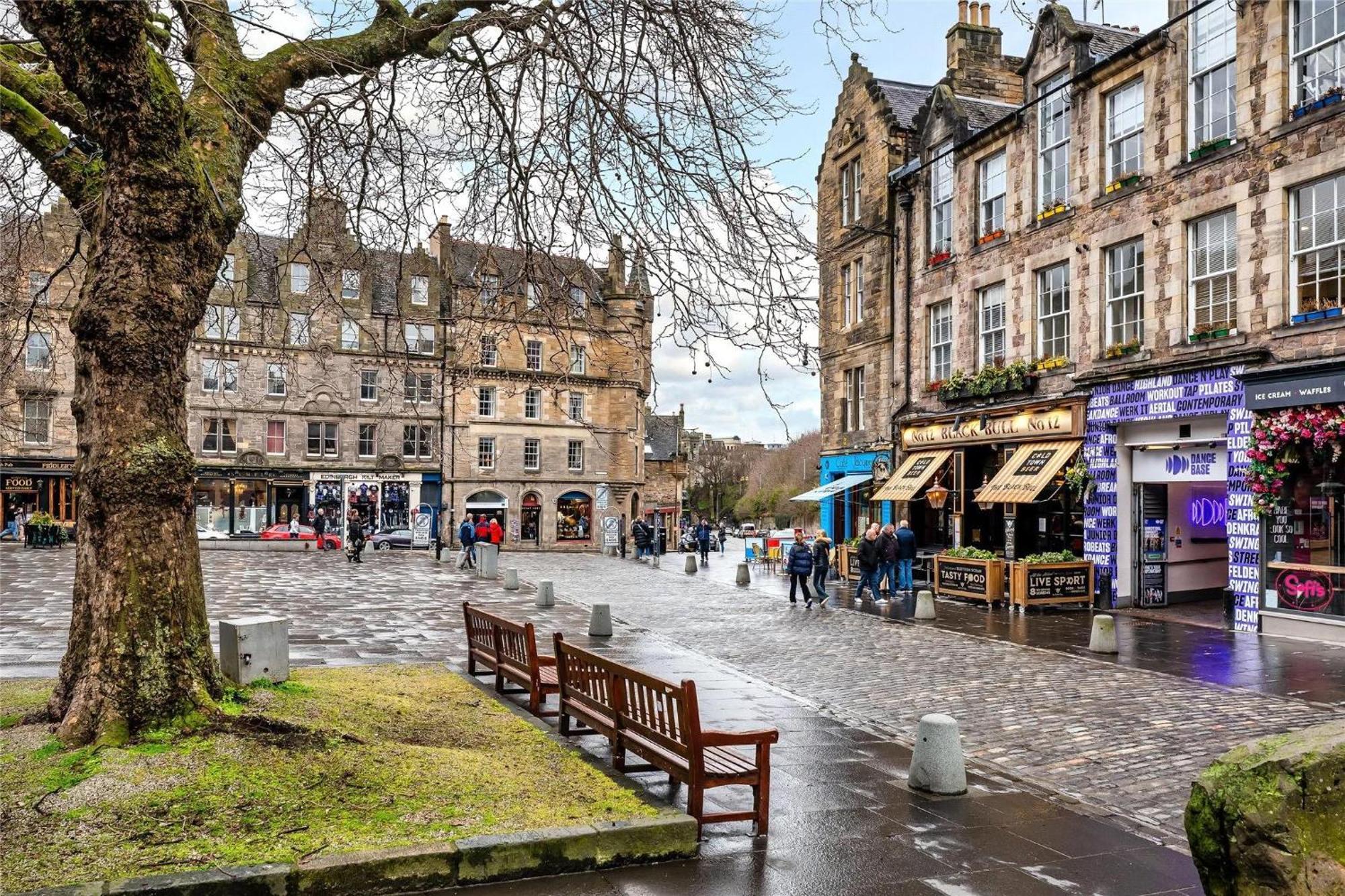 Bright Old Town City Centre Apartment Edimburgo Exterior foto